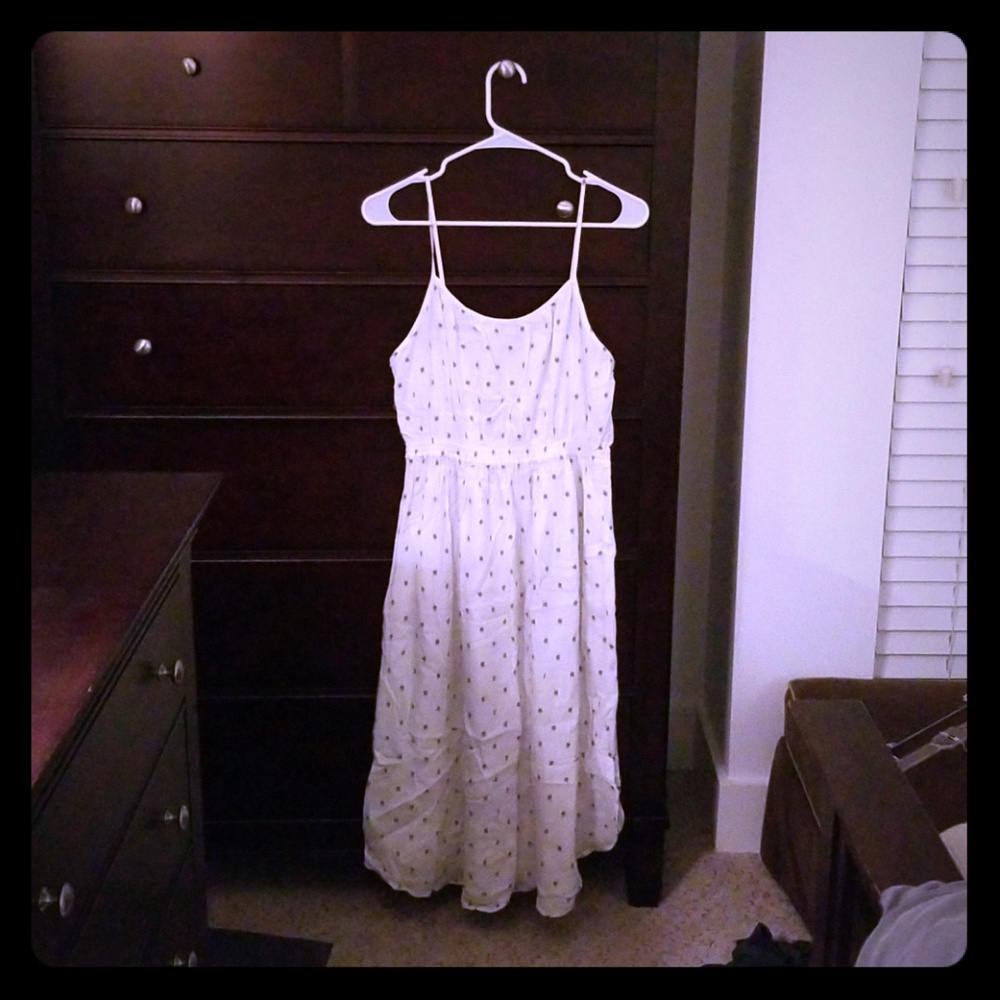 NWT LOFT white dress with small navy blue pattern